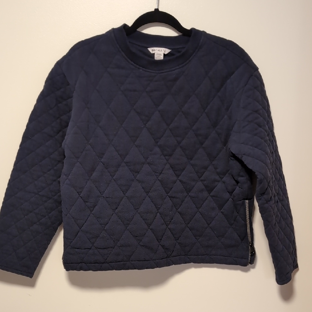 Quilted Navy Sweatshirt